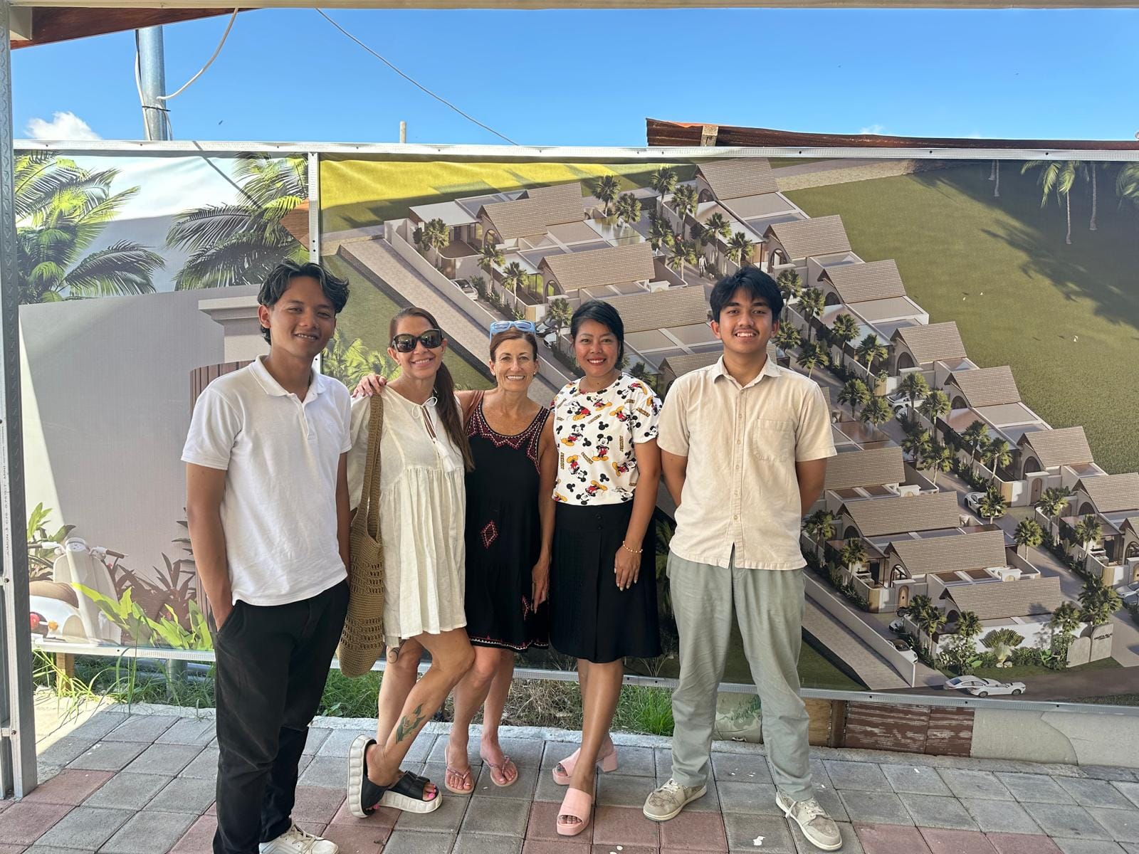 Customer with Edge Property Bali